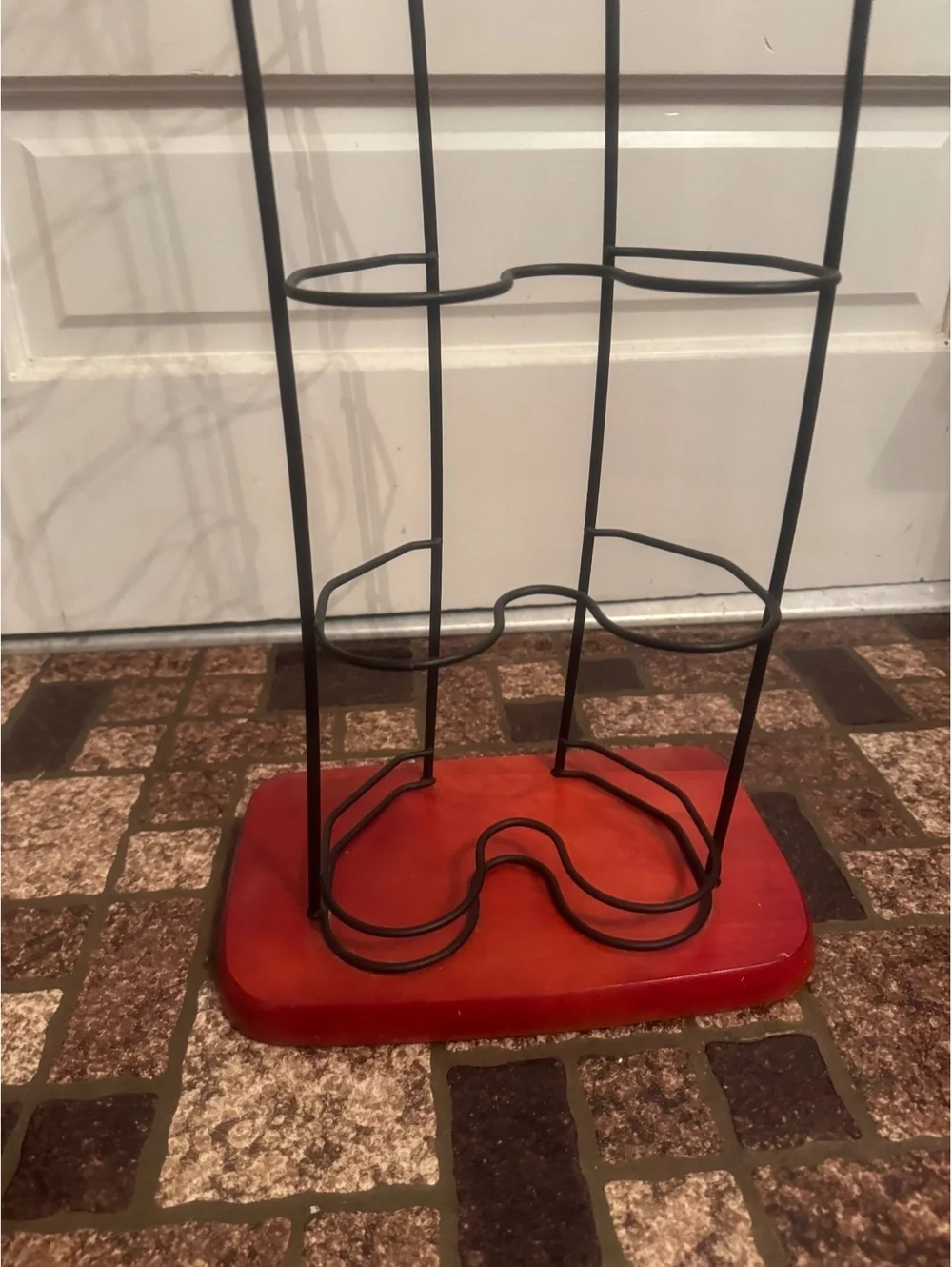 Vintage Wave Style 110 CD Storage Tower Metal Rack Wood Base 52 Inch